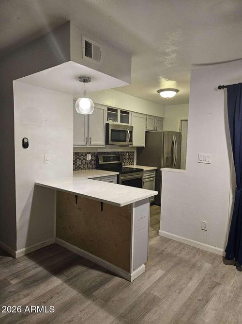 114-2220 W Dora St, Mesa, AZ, 85201-6042 | Card Image