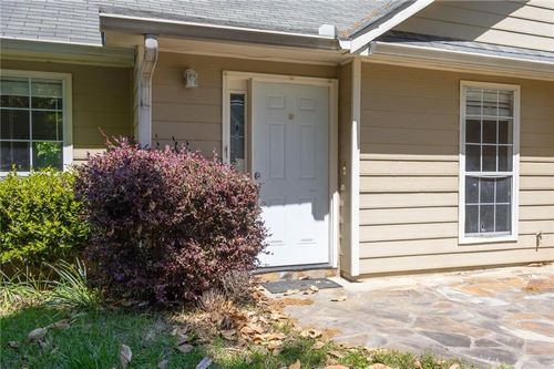 630 Forrest Retreat, Sugar Hill, GA, 30518-5938 | Card Image