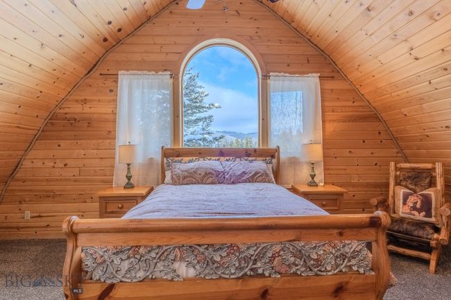 286 Mule Deer Rd, House other with 3 bedrooms, 4 bathrooms and null parking in West Yellowstone MT | Image 29