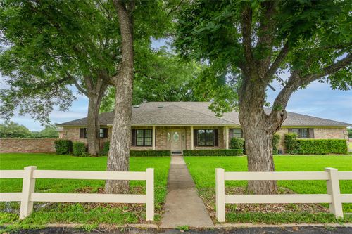 135 Private Road 2526, Meridian, TX, 76665-4645 | Card Image