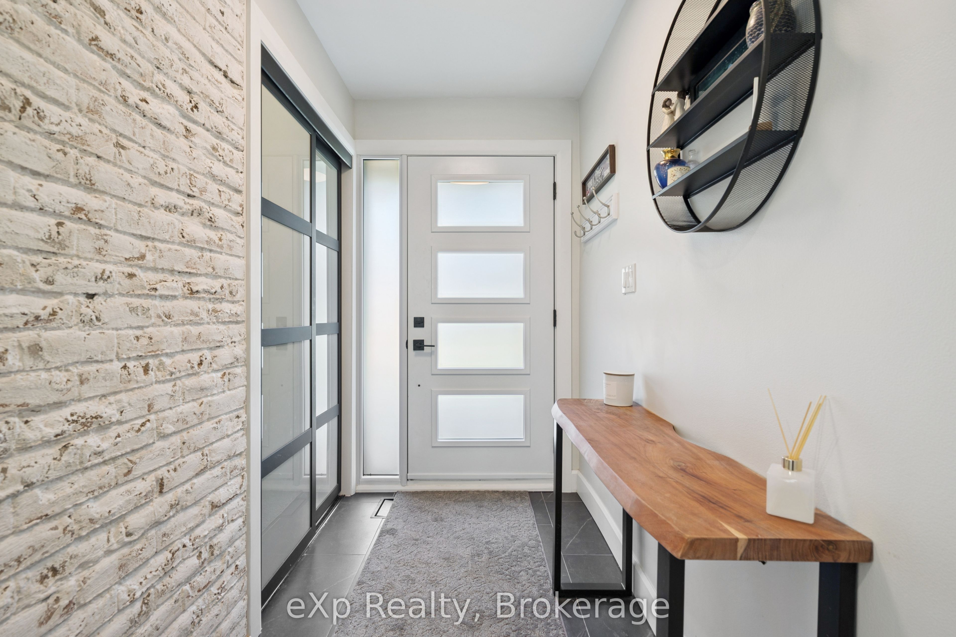 Residential in Centre Wellington 5