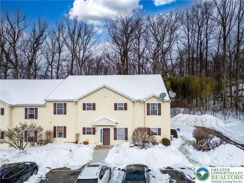 92 Christine Dr, READING, PA, 19606-3388 | Card Image