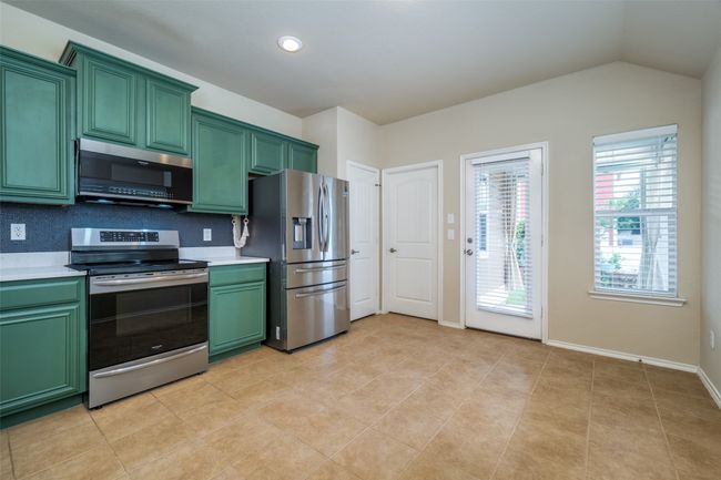 9032 Eagle Dr, House other with 3 bedrooms, 2 bathrooms and null parking in Providence Village TX | Image 4