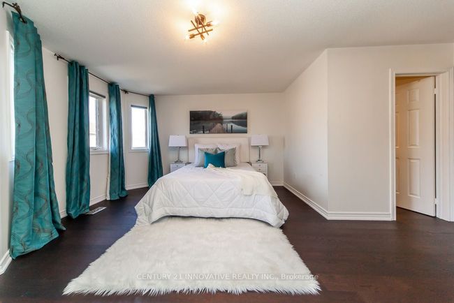 56 Royal Appian Cres, House attached with 4 bedrooms, 4 bathrooms and 2 parking in Concord ON | Image 21