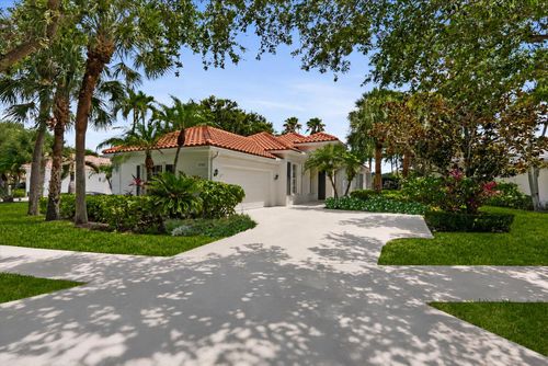 4789 Valencia Dr, Delray Beach, FL, 33445-5330 | Card Image