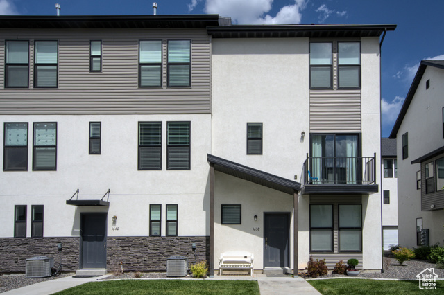 1330 , Payson, UT 84651