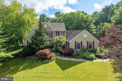 4050 Prospect Hill Ln, POTTSTOWN, PA, 19464-2245 | Card Image