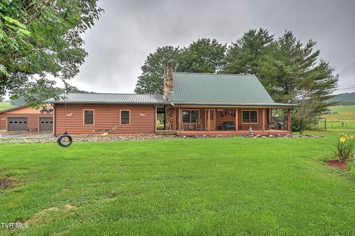 334 Old Union Ave, Church Hill, TN, 37642-4243 | Card Image