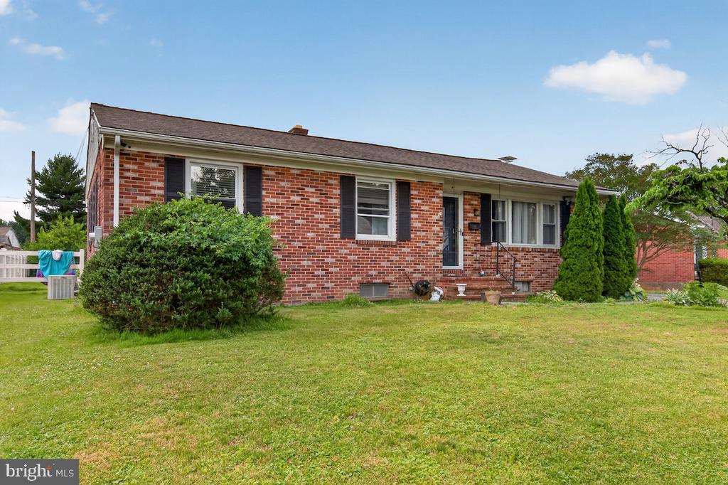 Residential in NEW CASTLE 2