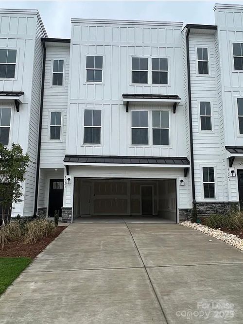 9221 Walnut Hill Rd Nw, Concord, NC, 28027-3769 | Card Image