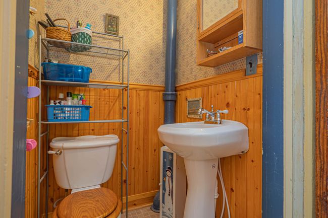 409 E Elm St, House other with 3 bedrooms, 2 bathrooms and null parking in Huntsville MO | Image 16