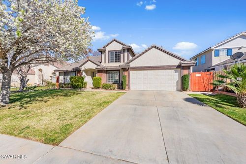 37526 Daybreak St, Palmdale, CA, 93550-2573 | Card Image
