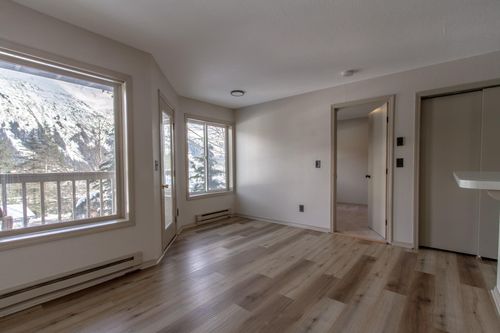 apt-c-2135 Crow Hill Dr, Douglas, AK, 99824-5019 | Card Image