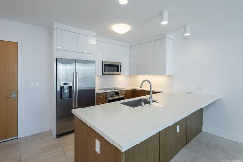 apt-2208-629 Keeaumoku St, Honolulu, HI, 96814-3628 | Card Image