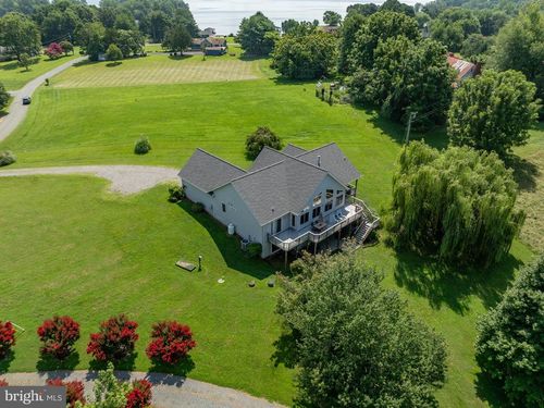 125 Lake Ct, BUMPASS, VA, 23024-4930 | Card Image
