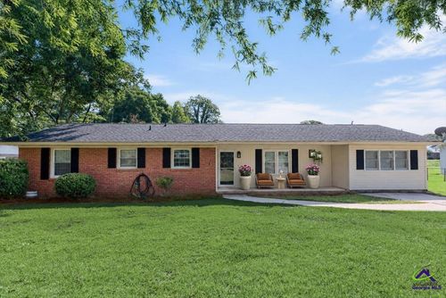 102 Evelyn Dr, Centerville, GA, 31028-1226 | Card Image