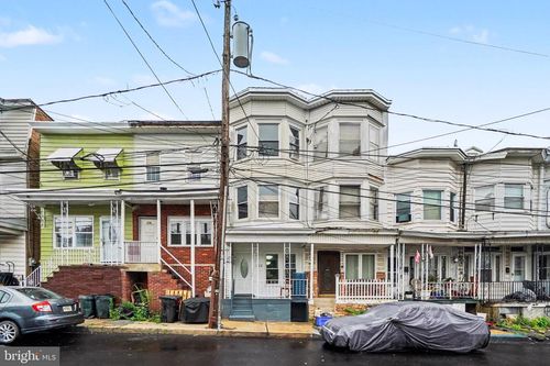 312 S Jardin St, SHENANDOAH, PA, 17976-2273 | Card Image