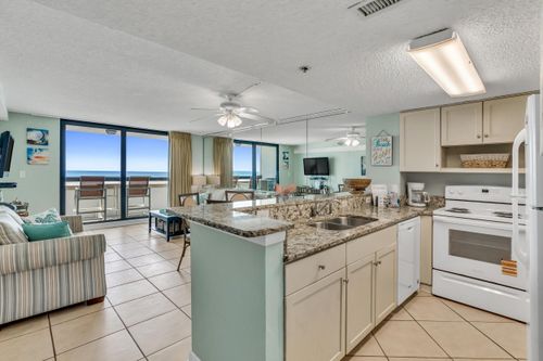 208-1040 Highway 98 E, Destin, FL, 32541-2938 | Card Image