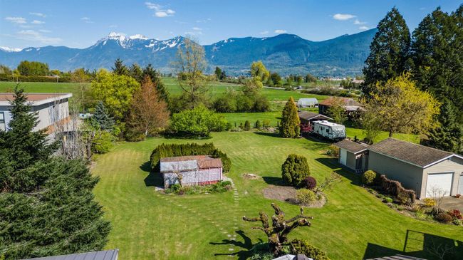 9280 Walden Street, House other with 3 bedrooms, 2 bathrooms and 7 parking in Chilliwack BC | Image 4