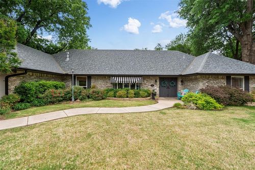 714 Long Circle, Norman, OK, 73071 | Card Image