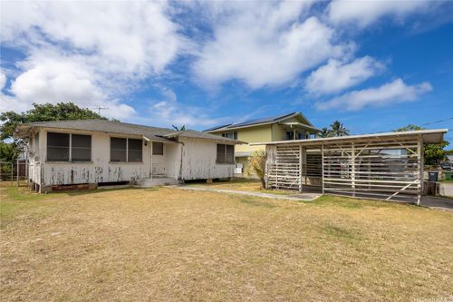 240 Kalama St, Kailua, HI, 96734-2061 | Card Image
