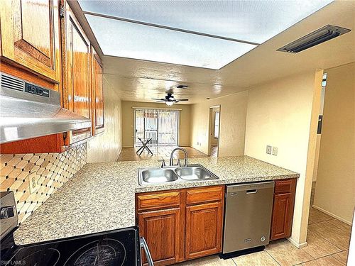 apt-7-4407 Sw 7th Pl, Cape Coral, FL, 33914-7517 | Card Image