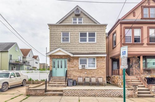 1-120 W 50th St, Bayonne, NJ, 07002-3104 | Card Image