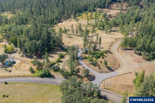 38835 Crawfordsville Dr, Sweet Home, OR, 97386-9603 | Card Image
