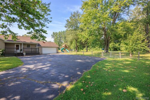9188 Marsh Rd, Clay, MI, 48001-4508 | Card Image