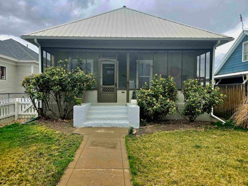 831 Palmer St, Delta, CO, 81416-1745 | Card Image