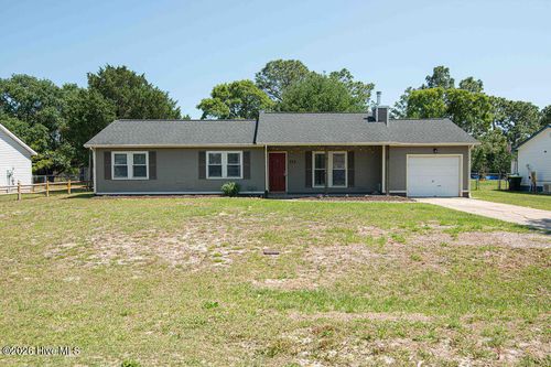 212 W Volant St, Hubert, NC, 28539-4434 | Card Image