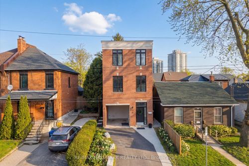 53 Wood St E, Hamilton, ON, L8L3Y2 | Card Image