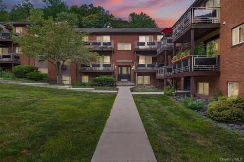 4002-40 Tanager Rd, Monroe, NY, 10950-1845 | Card Image