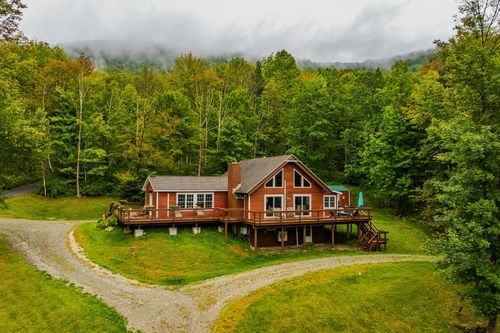 1044 Berwal Rd, Arlington, VT, 05250-9065 | Card Image