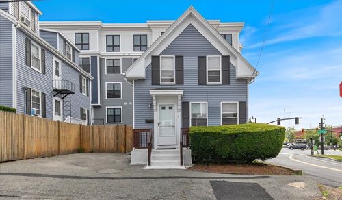 7 Cox Ct, Beverly, MA, 01915-4809 | Card Image