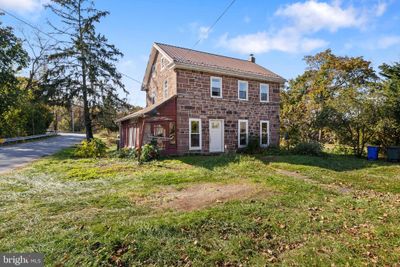 6200 Old Carlisle Road, House other with 3 bedrooms, 1 bathrooms and null parking in DOVER PA | Image 2