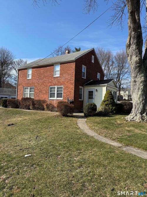 53 Greenlawn Dr, Fairfield, CT, 06825-3332 | Card Image