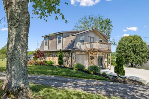 124 Hickman Creek Rd S, Hickman, TN, 38567-5064 | Card Image
