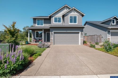 871 Maple St, Brownsville, OR, 97327-2173 | Card Image