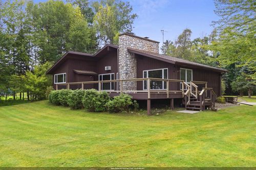W5790 Point Lane, Lake, WI, 54114 | Card Image