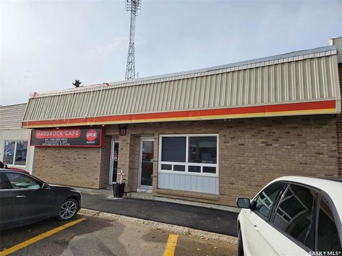 7 Broadway St, Redvers, SK, S0C2H0 | Card Image