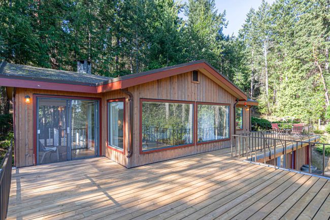 1361 Sturdies Bay Road, House other with 2 bedrooms, 1 bathrooms and 3 parking in Galiano Island BC | Image 29