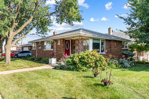 8001 S Kostner Ave, Chicago, IL, 60652-2109 | Card Image