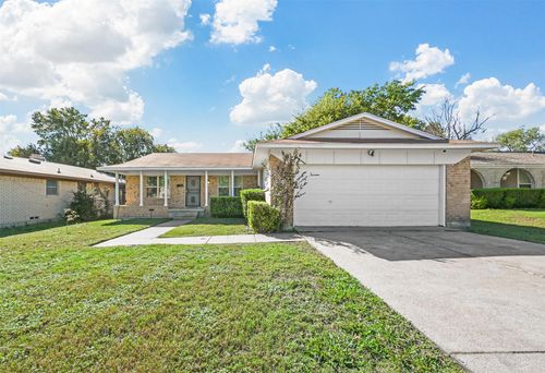 1246 Woodburn Trl, Dallas, TX, 75241-2604 | Card Image