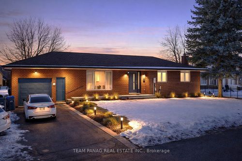 3821 Countryside Dr, Brampton, ON, L6P0T5 | Card Image