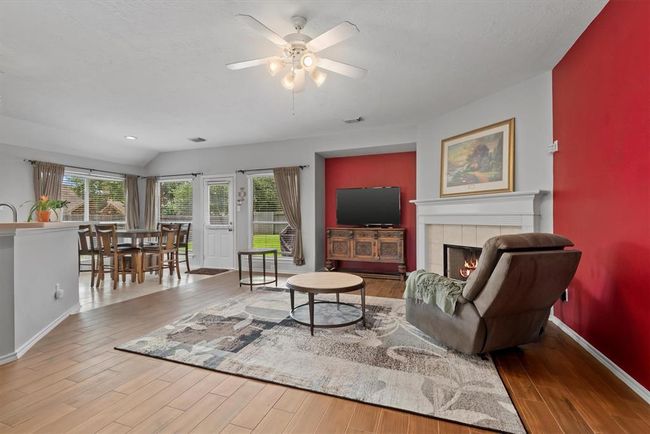 6403 Sagewalk Ct, House other with 3 bedrooms, 2 bathrooms and 2 parking in Spring TX | Image 7
