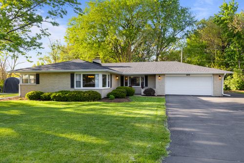 415 Maplewood Dr, Sycamore, IL, 60178-1209 | Card Image