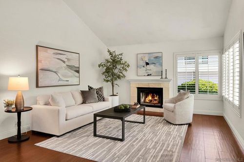 8151 Caminito Sonoma, La Jolla, CA, 92037 | Card Image