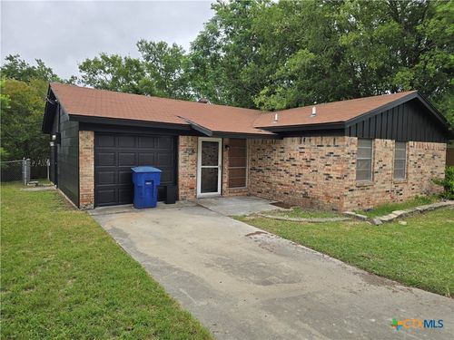 1009 S 29th St, Copperas Cove, TX, 76522-3460 | Card Image