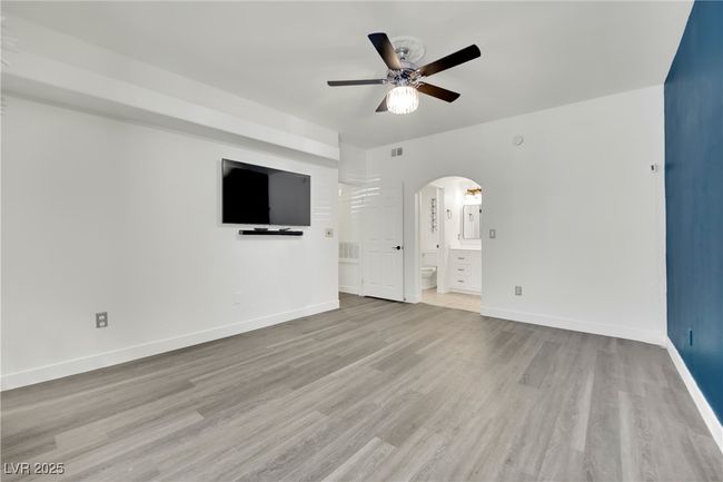 UNIT-101 - 8408 White Eagle Ave, Condo with 2 bedrooms, 2 bathrooms and null parking in Las Vegas NV | Image 4